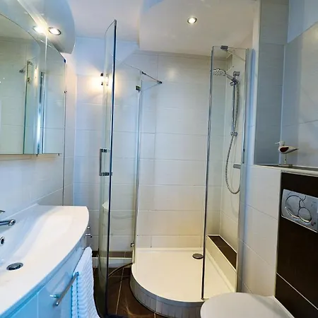 Strandhochhaus Shc8 * كوكسهافن